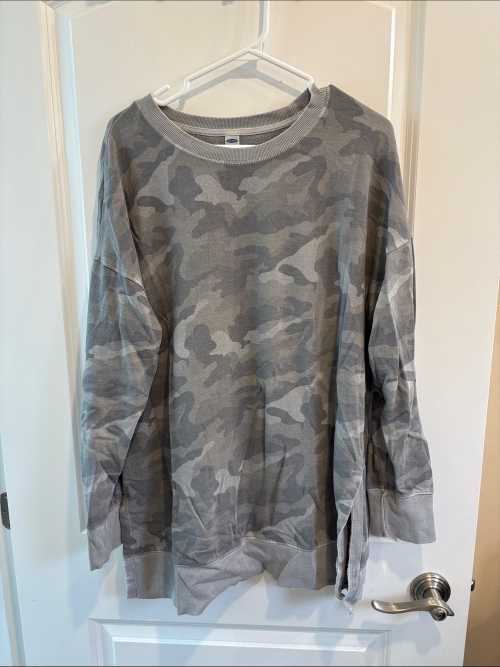Old Navy Women's Grey Camo Crewneck Sweatshirt